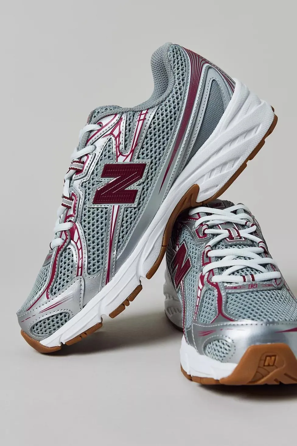 New Balance 740 Running Sneaker