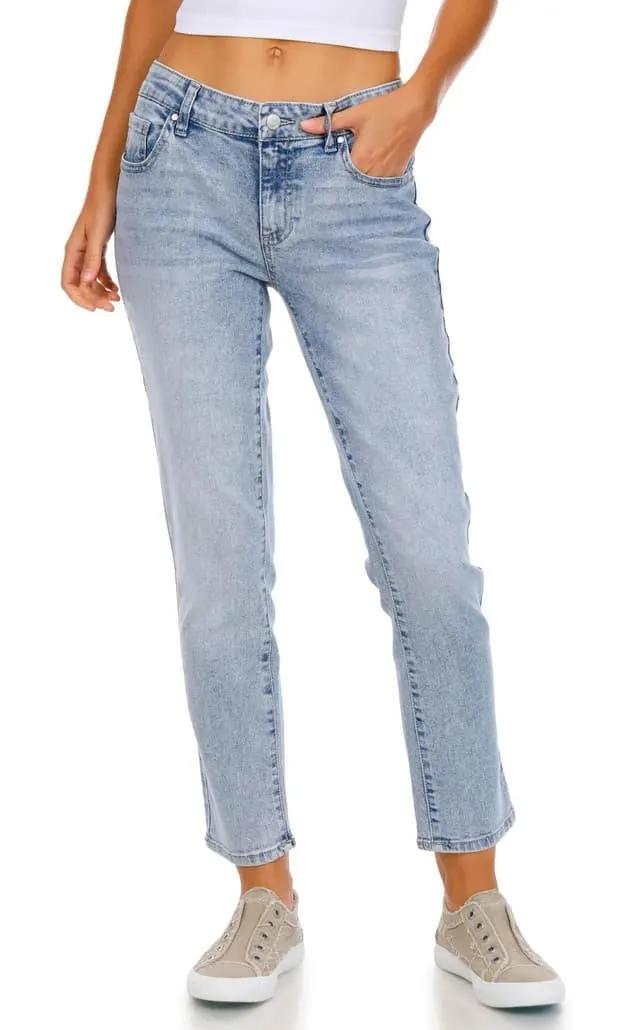 Blue Spice Juniors Low Rise Slim Straight Leg Ankle Jeans